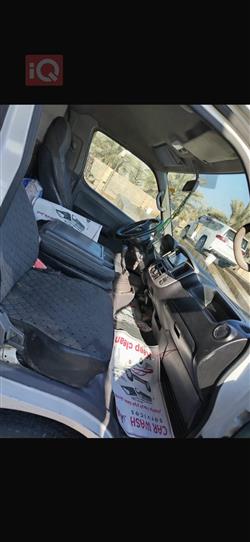 نيسان اورفان